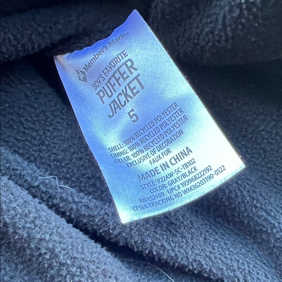 Boys Favorite Super Warm Winter Kids Black and Gray Ombre Puffer Jacket - Picture 6 of 6